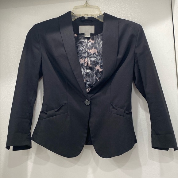 H&M Jackets & Blazers - Black Blazer